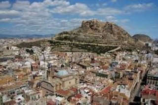 Garaje en alquiler en Ensanche - Diputación en Alicante
