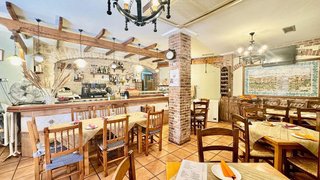 Local comercial en alquiler en Plaza de Toros - Avenida Chapí - Trinquete en Elda
