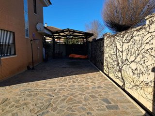 Casa adosada en venta en PAU 2-600 en Puertollano
