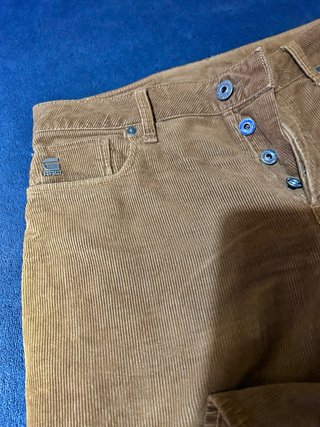 Pantalones G-Star Raw Marrones Pana. Talla S/29/28