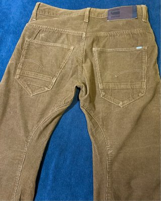 Pantalones G-Star Raw Marrones Pana. Talla S/29/28