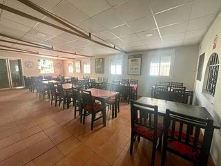 Local comercial en alquiler en Palomares del Río