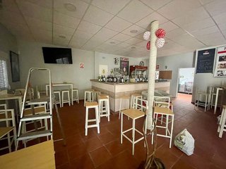 Local comercial en alquiler en Palomares del Río