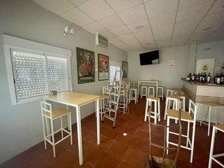 Local comercial en alquiler en Palomares del Río