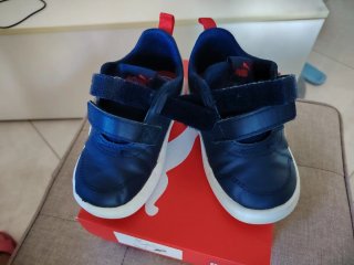 Scarpe Puma bimbo n. 24
