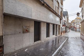 Local comercial en venta en Iznalloz