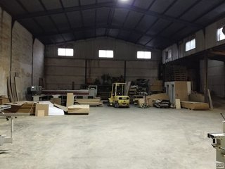 Nave industrial en venta en Poleares en Lucena