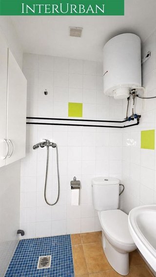 Local comercial en venta en Parque de la Bombilla-Pla de Rascanya en Llíria