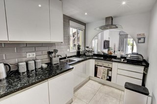 Casa pareada en venta en Torrequebrada en Benalmádena
