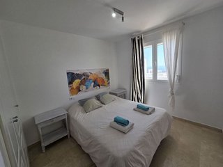 Piso en alquiler en Zona el Higuerón en Benalmádena