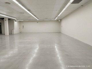Local comercial en alquiler en Plaza de Toros - Santa Rita en Almería