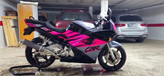 Honda CBR F2 1993 Sportbike
