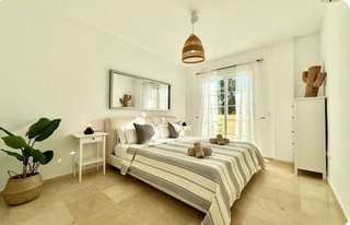 Casa adosada en alquiler en Los Naranjos en Marbella