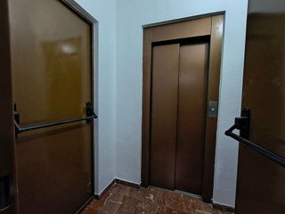 Garaje en alquiler en Benalúa en Alicante