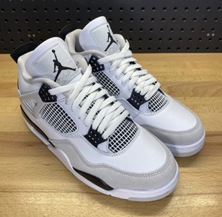 Air Jordan 4 Retro Taglia 41