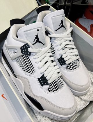 Air Jordan 4 Retro Taglia 41