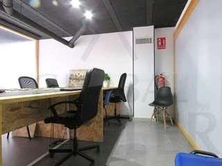 Local comercial en venta en Barrio de Peral en Cartagena