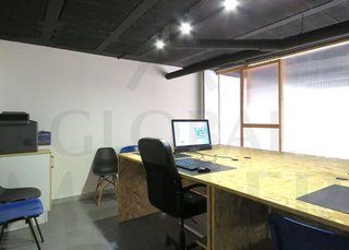 Local comercial en venta en Barrio de Peral en Cartagena