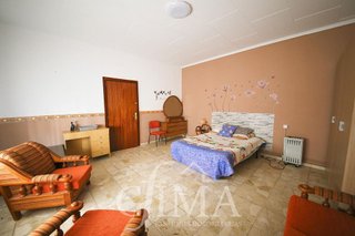 Chalet en venta en Argamasilla de Alba