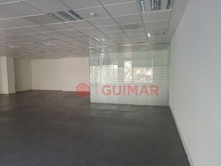 Oficina en venta en Bufalà en Badalona