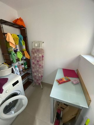 Piso en alquiler en Los Ángeles - Cruz de Caravaca en Almería
