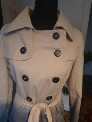 Gabardina Mango bicolor forrada y cinturón