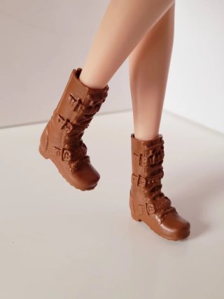 Barbie stivaletto urban marrone