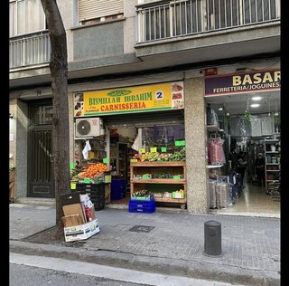 Local comercial en venta en Santa Rosa - Can Mariner en Santa Coloma de Gramanet