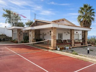 Chalet en venta en Urbanitzacions en Lloret de Mar