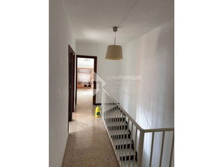 Casa en venta en Hoya del Molino en Lucena