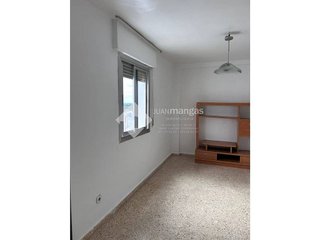 Casa en venta en Hoya del Molino en Lucena