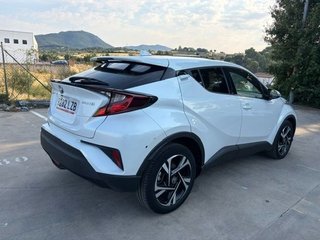 Toyota C-HR   1.8 125H Advance