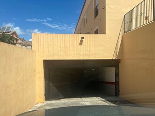 Garaje en alquiler en San García en Algeciras