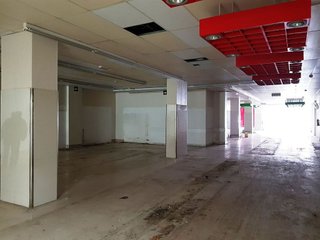 Local comercial en venta en Corrales de Buelna (Los)