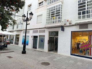 Oficina en alquiler en Núcleo Urbano en Chiclana de la Frontera