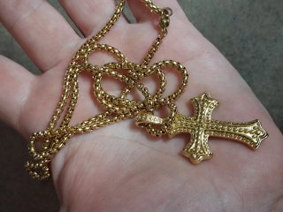 Collane uomo con croce oro e argento