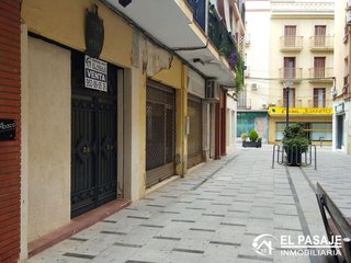Local comercial en venta en Centro Ciudad en Linares