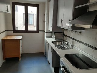 Piso en alquiler en San Isidro - Los Almendros en Alcalá de Henares