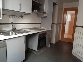 Piso en alquiler en San Isidro - Los Almendros en Alcalá de Henares