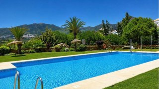 Piso en venta en Torrequebrada en Benalmádena