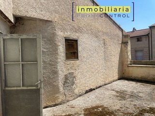 Chalet en venta en Zuera
