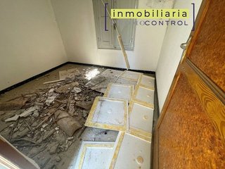 Chalet en venta en Zuera