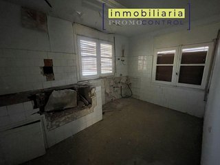 Chalet en venta en Zuera