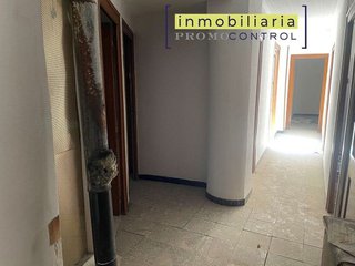 Chalet en venta en Zuera
