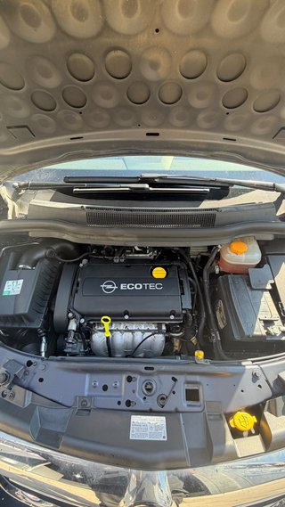 Opel Zafira 2008
