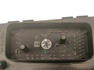 Caja reles / fusibles OPEL ZAFIRA B