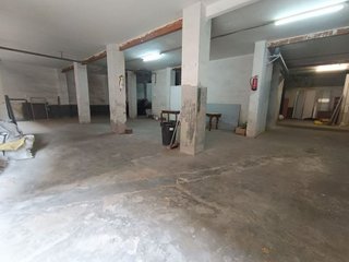 Local comercial en venta en Sant Andreu de Palomar en Barcelona