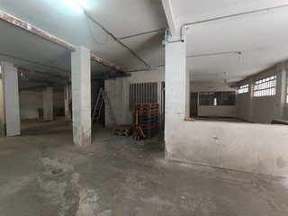 Local comercial en venta en Sant Andreu de Palomar en Barcelona