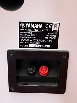 Altavoces Yamaya NX-E700 impolutos