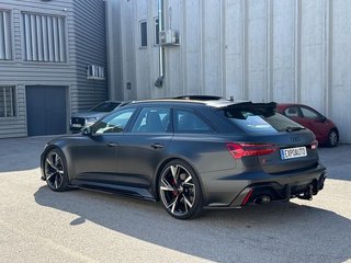 Audi A6 RS 6 Avant TFSI quattro